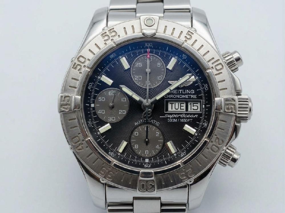 【2026年最新版】ブライトリングの正規オーバーホール価格と費用相場｜メーカーより安く高品質に仕上げるコツ